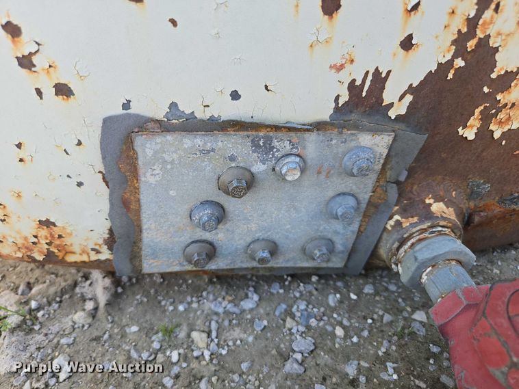 image for item EN3909 Fuel tank