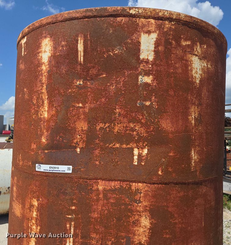 image for item EN3910 Fuel tank