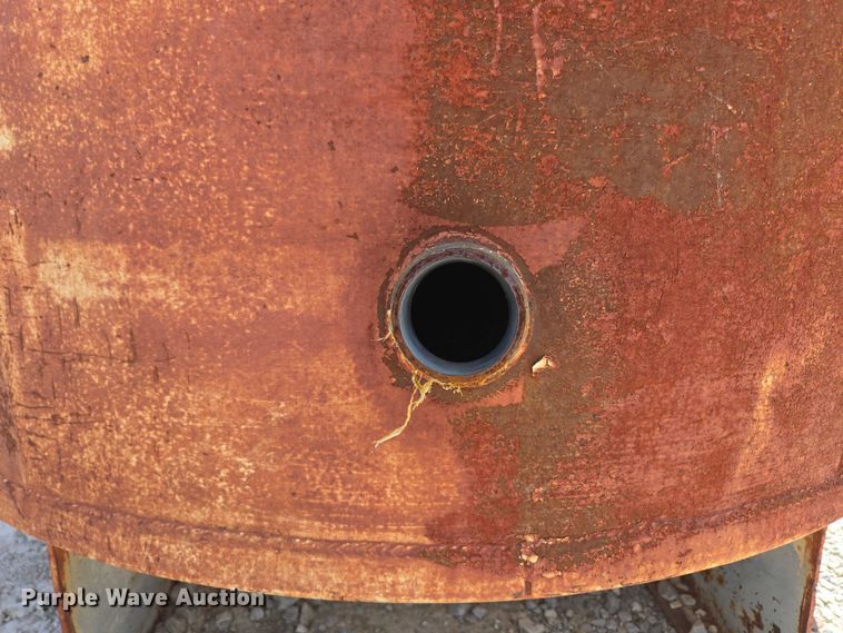 image for item EN3910 Fuel tank