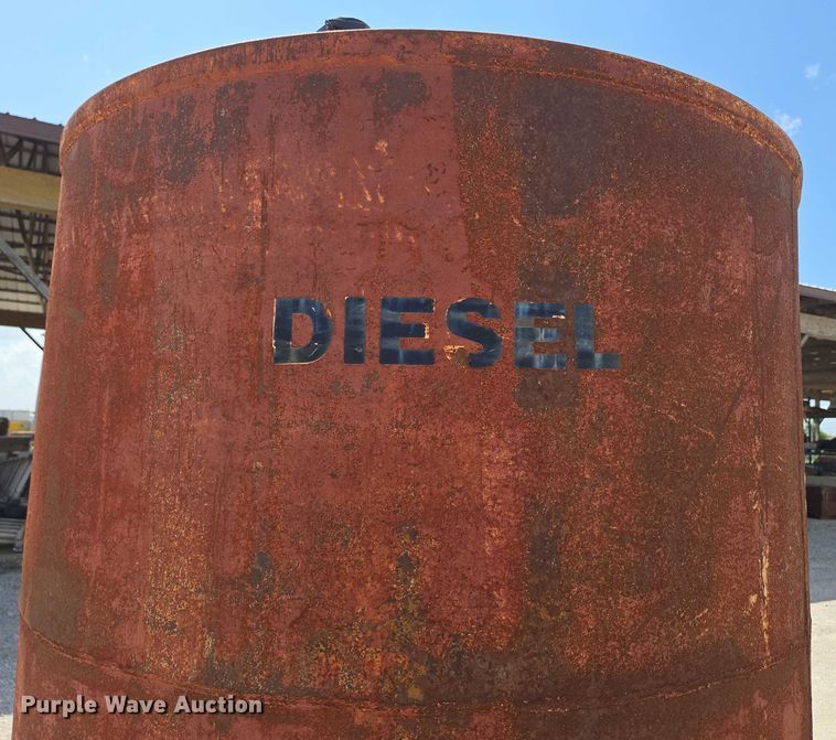 image for item EN3910 Fuel tank