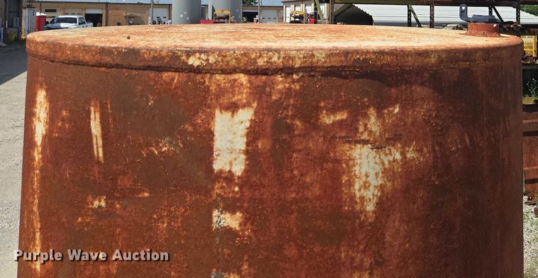 image for item EN3910 Fuel tank