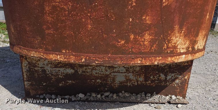 image for item EN3910 Fuel tank