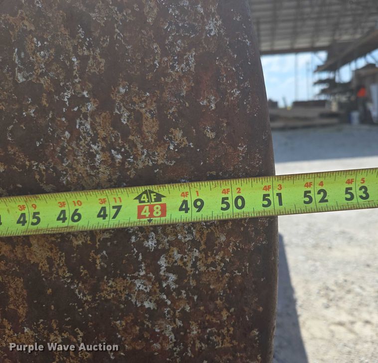 image for item EN3911 Tank