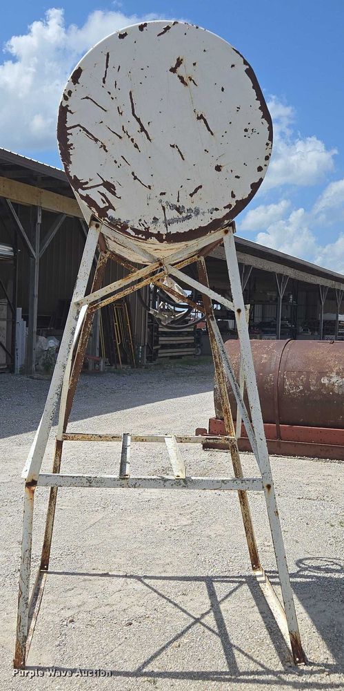 image for item EN3912 Fuel tank