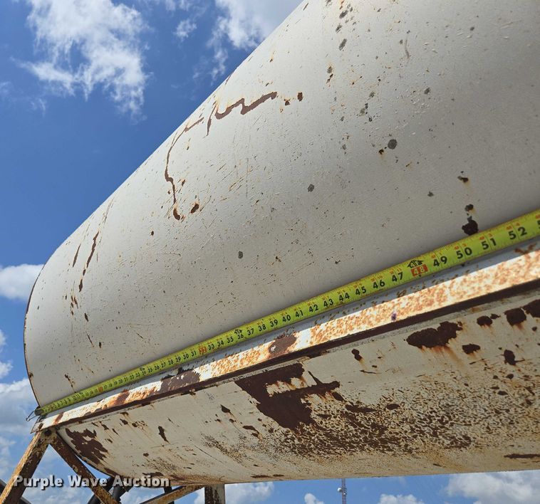 image for item EN3912 Fuel tank