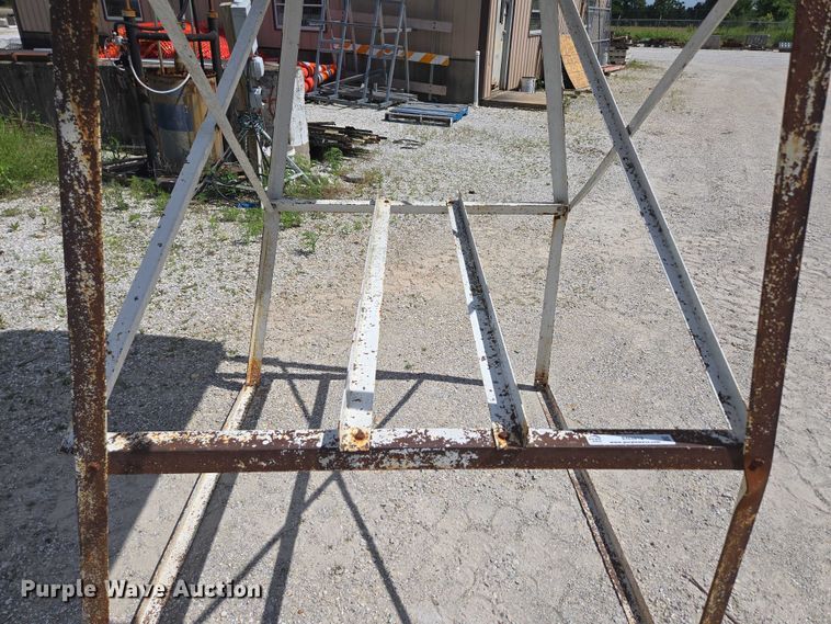 image for item EN3912 Fuel tank