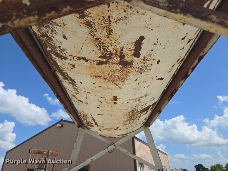 image for item EN3912 Fuel tank