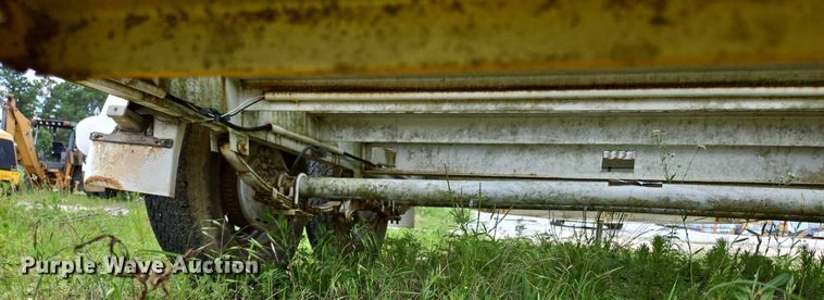 image for item EN3916 2013 Topeka Metal Specialties utility trailer