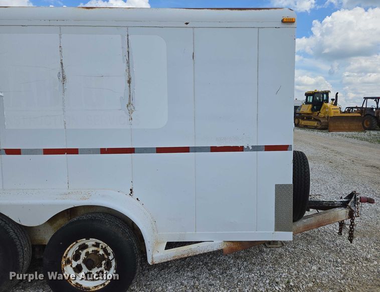 image for item EN3917 1997 Eagle Body Inc enclosed cargo trailer