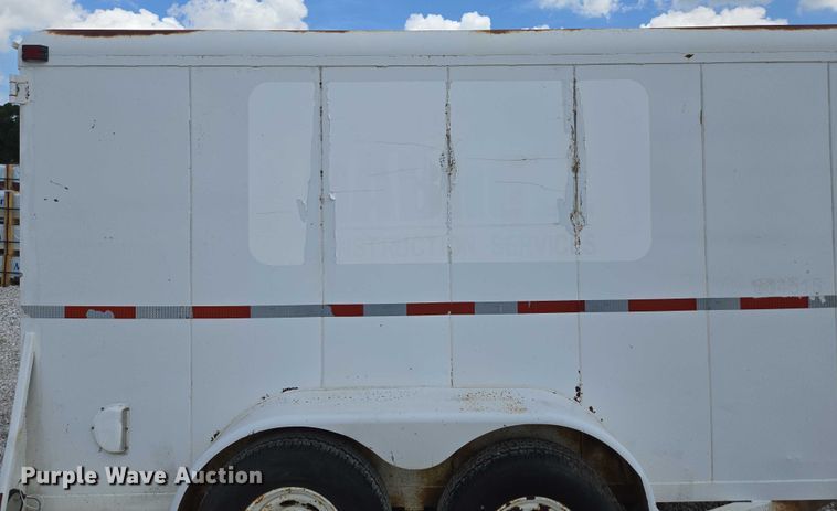 image for item EN3917 1997 Eagle Body Inc enclosed cargo trailer