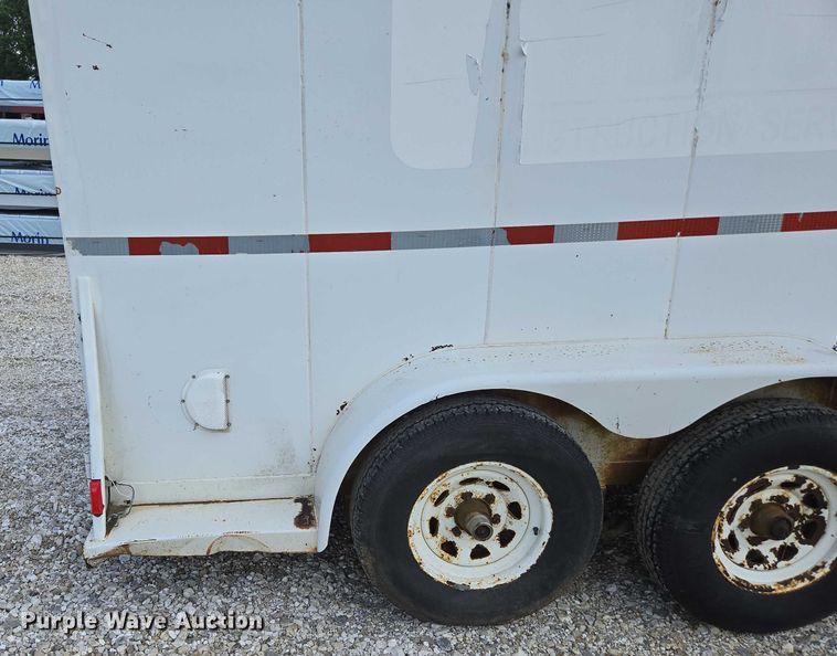 image for item EN3917 1997 Eagle Body Inc enclosed cargo trailer