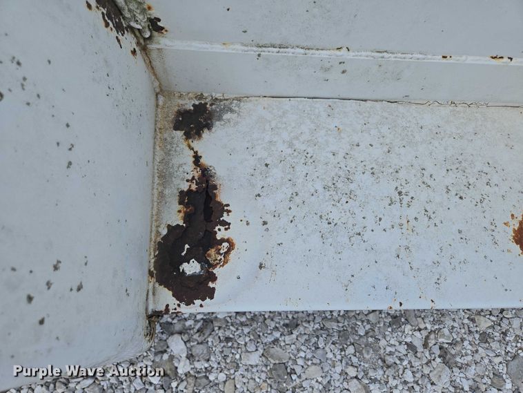 image for item EN3917 1997 Eagle Body Inc enclosed cargo trailer