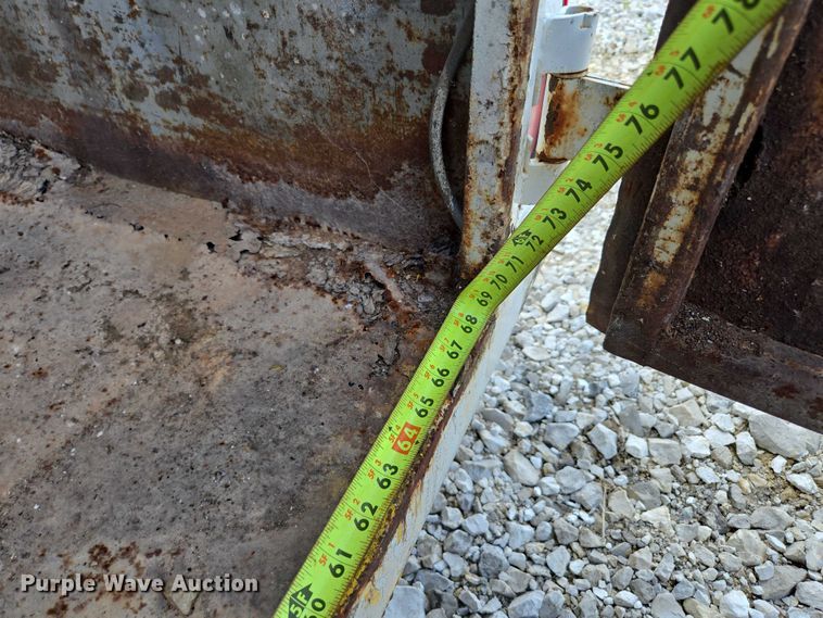 image for item EN3917 1997 Eagle Body Inc enclosed cargo trailer