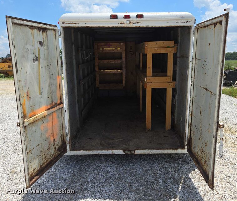 image for item EN3917 1997 Eagle Body Inc enclosed cargo trailer