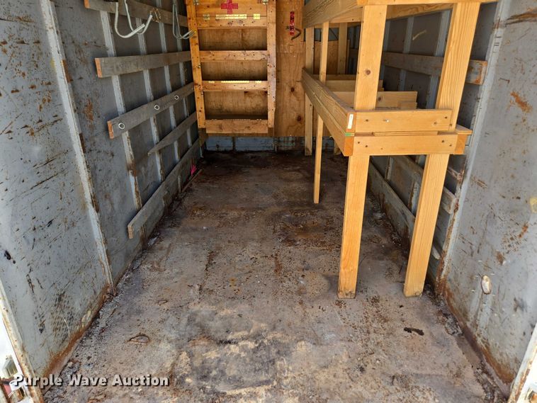 image for item EN3917 1997 Eagle Body Inc enclosed cargo trailer