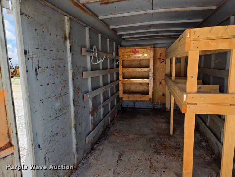 image for item EN3917 1997 Eagle Body Inc enclosed cargo trailer