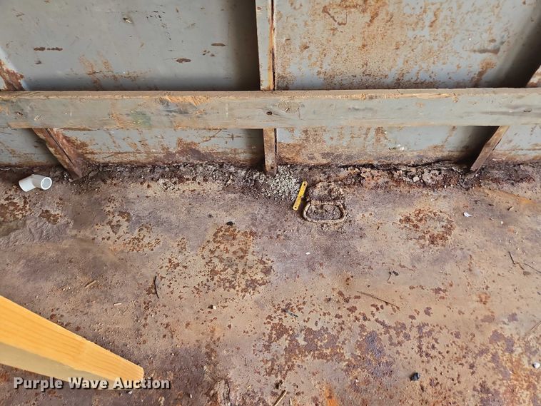 image for item EN3917 1997 Eagle Body Inc enclosed cargo trailer