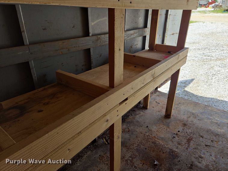 image for item EN3917 1997 Eagle Body Inc enclosed cargo trailer