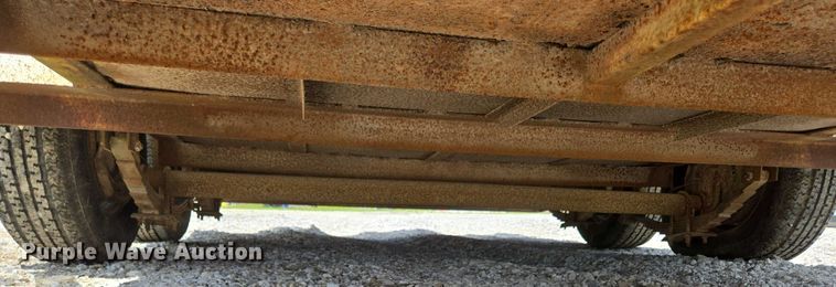 image for item EN3917 1997 Eagle Body Inc enclosed cargo trailer