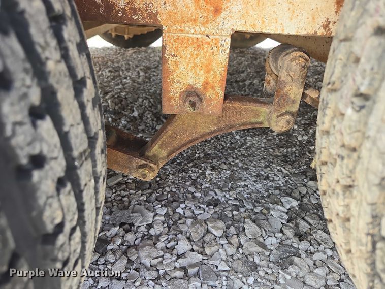 image for item EN3917 1997 Eagle Body Inc enclosed cargo trailer