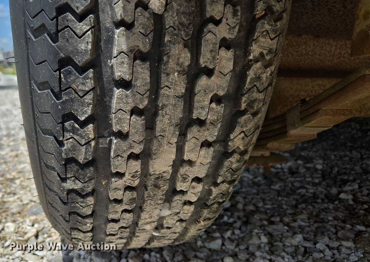 image for item EN3917 1997 Eagle Body Inc enclosed cargo trailer