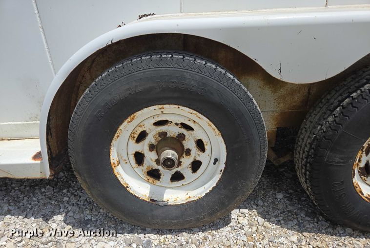 image for item EN3917 1997 Eagle Body Inc enclosed cargo trailer