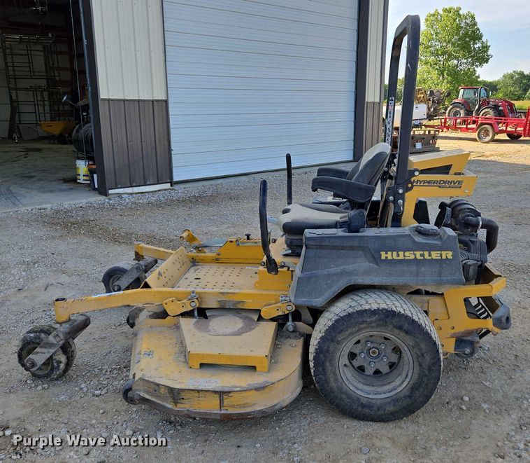 image for item EN3922 2018 Hustler 937037 ZTR lawn mower
