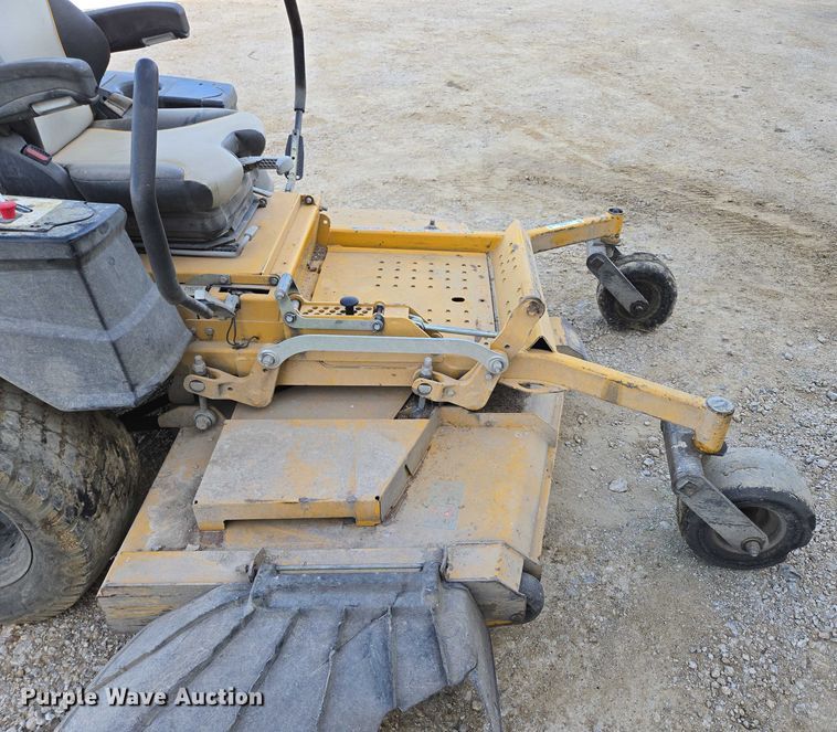 image for item EN3922 2018 Hustler 937037 ZTR lawn mower