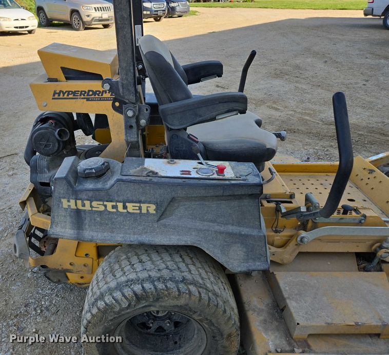 image for item EN3922 2018 Hustler 937037 ZTR lawn mower