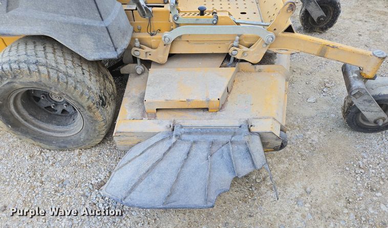 image for item EN3922 2018 Hustler 937037 ZTR lawn mower