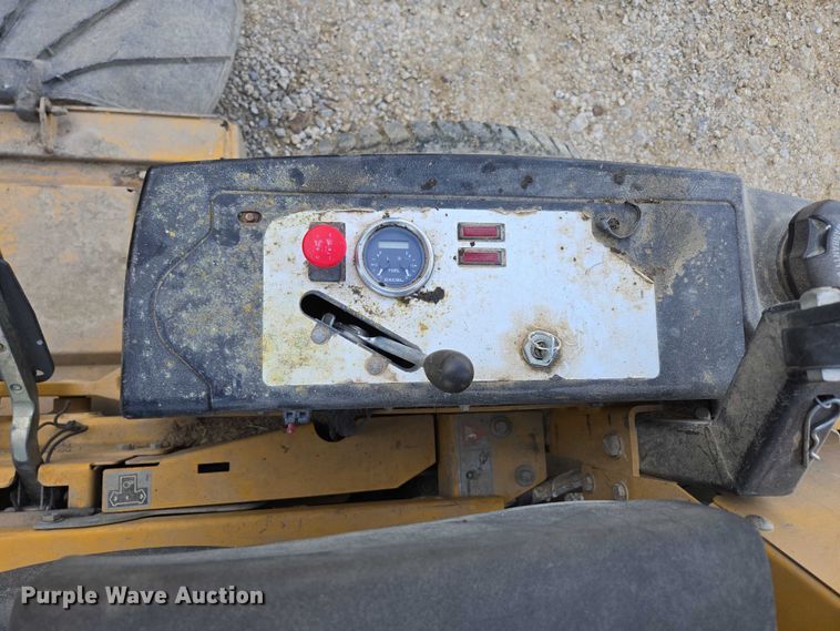 image for item EN3922 2018 Hustler 937037 ZTR lawn mower