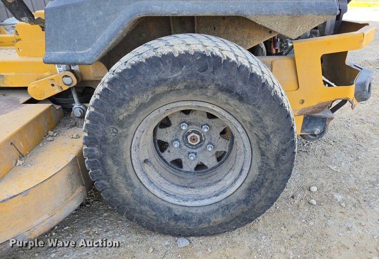 image for item EN3922 2018 Hustler 937037 ZTR lawn mower