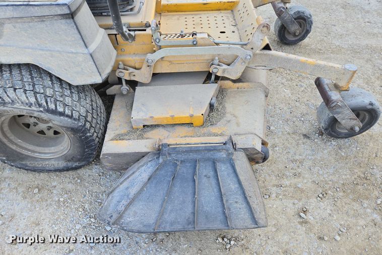 image for item EN3923 2018 Hustler 937037 ZTR lawn mower