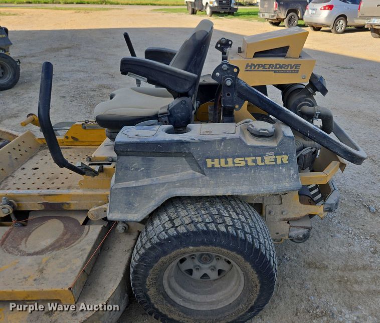 image for item EN3923 2018 Hustler 937037 ZTR lawn mower