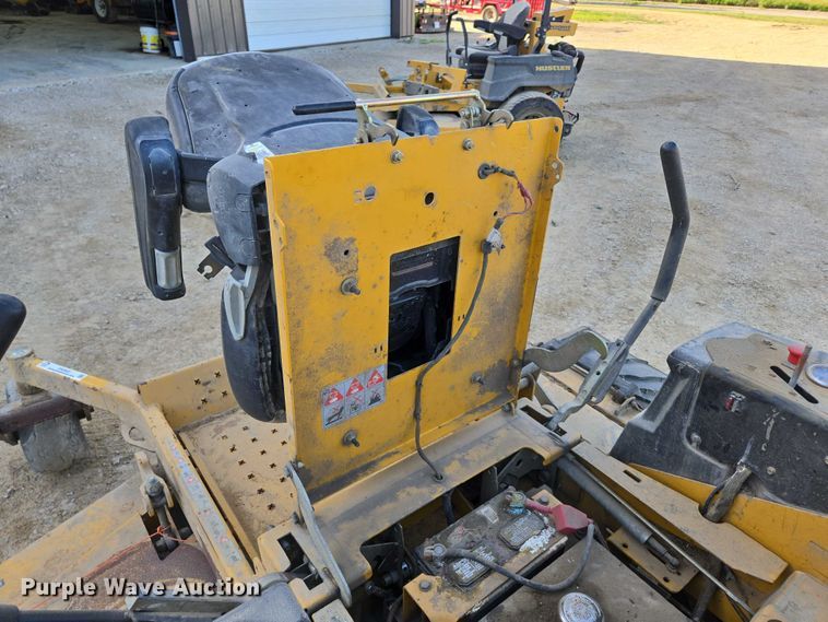 image for item EN3923 2018 Hustler 937037 ZTR lawn mower
