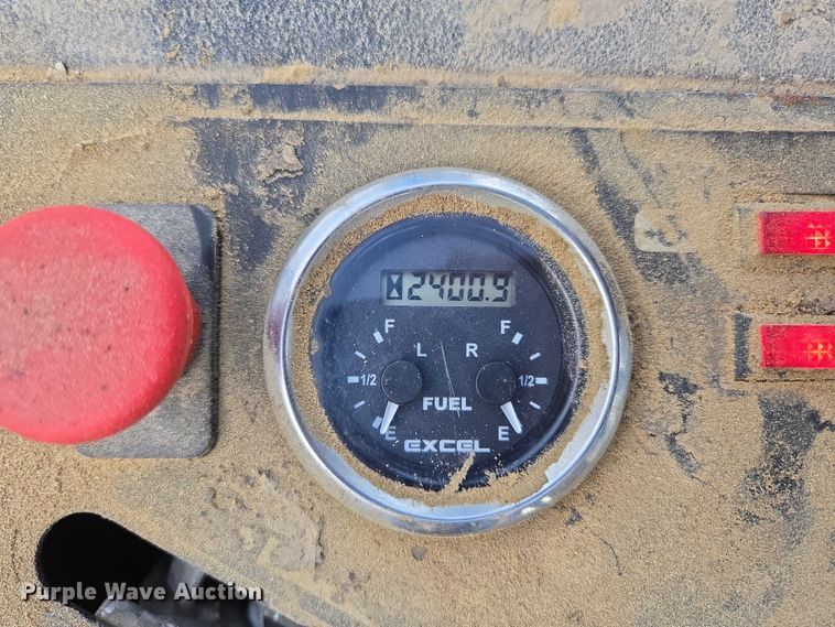 image for item EN3923 2018 Hustler 937037 ZTR lawn mower