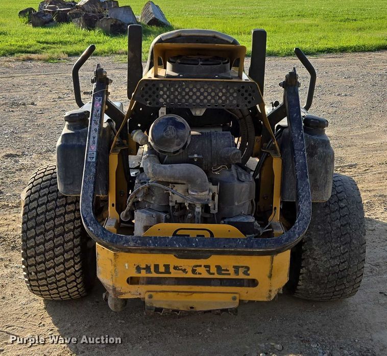 image for item EN3924 2015 Hustler 934349 ZTR lawn mower