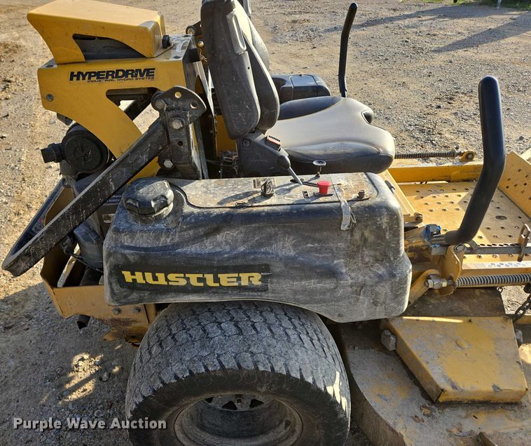 image for item EN3924 2015 Hustler 934349 ZTR lawn mower