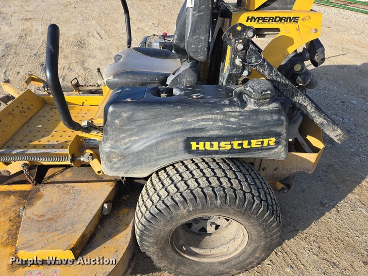 image for item EN3924 2015 Hustler 934349 ZTR lawn mower