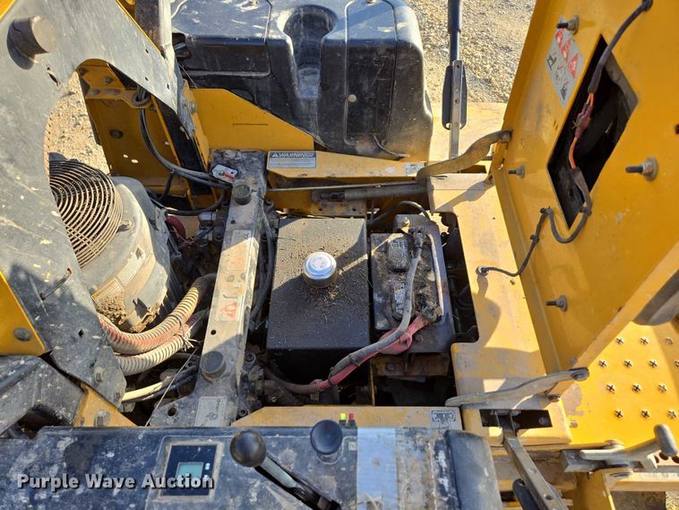 image for item EN3924 2015 Hustler 934349 ZTR lawn mower