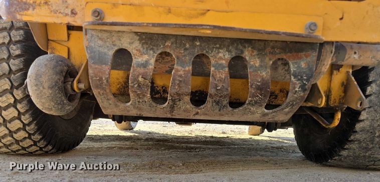 image for item EN3924 2015 Hustler 934349 ZTR lawn mower