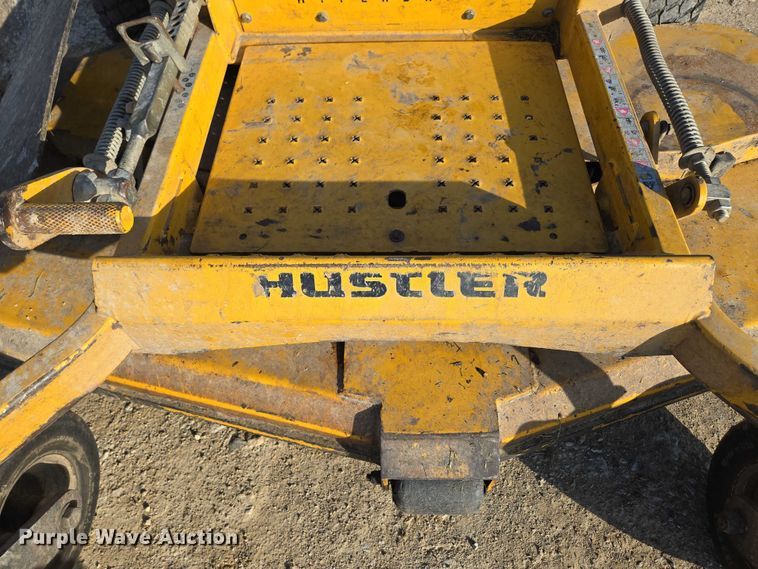 image for item EN3925 2015 Hustler 934349 ZTR lawn mower