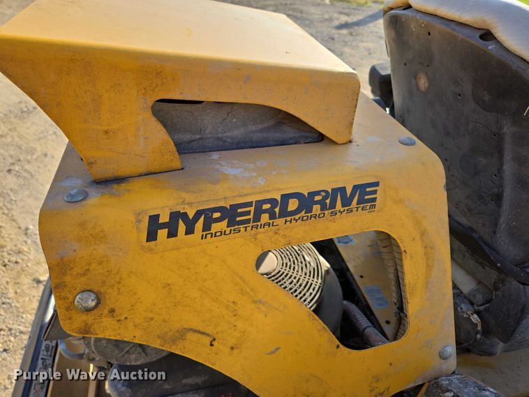 image for item EN3925 2015 Hustler 934349 ZTR lawn mower