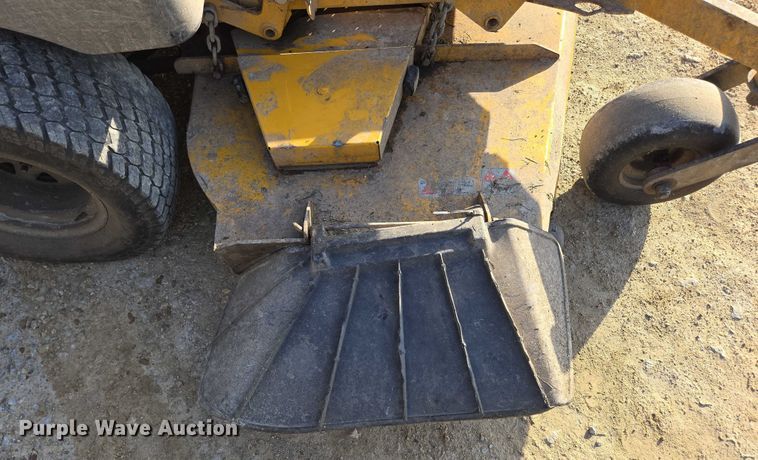 image for item EN3925 2015 Hustler 934349 ZTR lawn mower