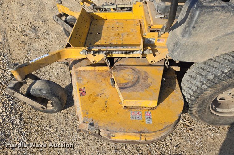 image for item EN3925 2015 Hustler 934349 ZTR lawn mower