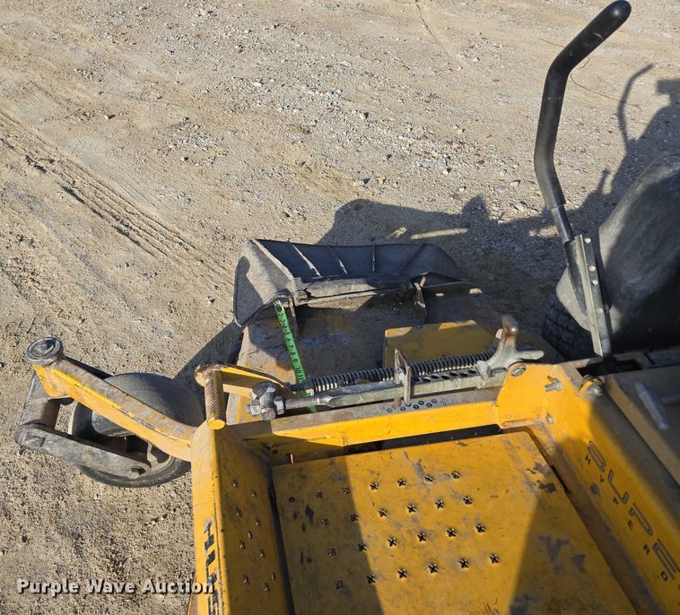 image for item EN3925 2015 Hustler 934349 ZTR lawn mower