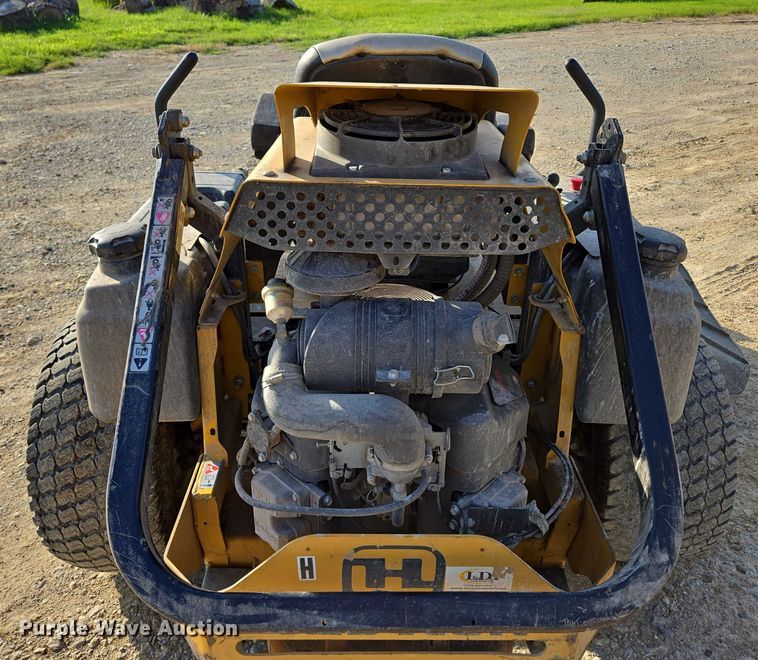 image for item EN3925 2015 Hustler 934349 ZTR lawn mower