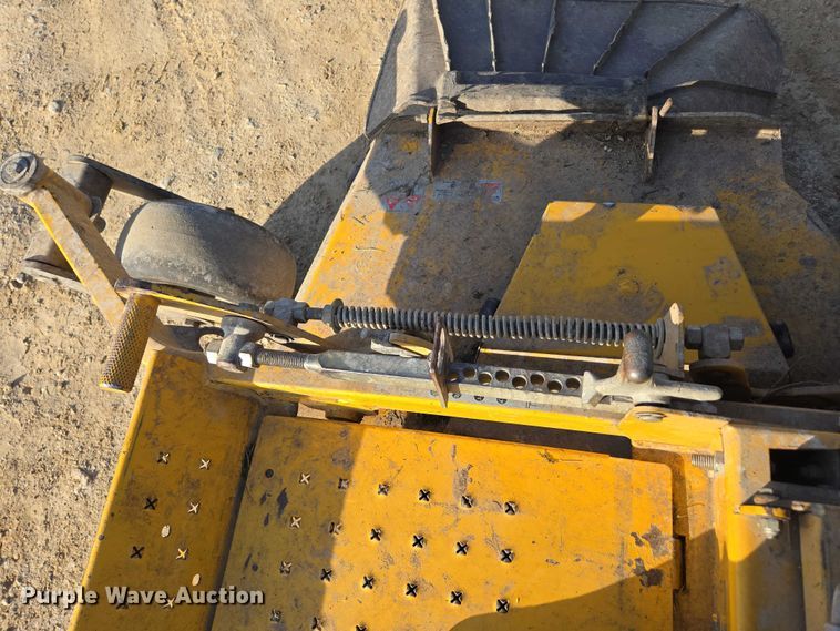 image for item EN3925 2015 Hustler 934349 ZTR lawn mower