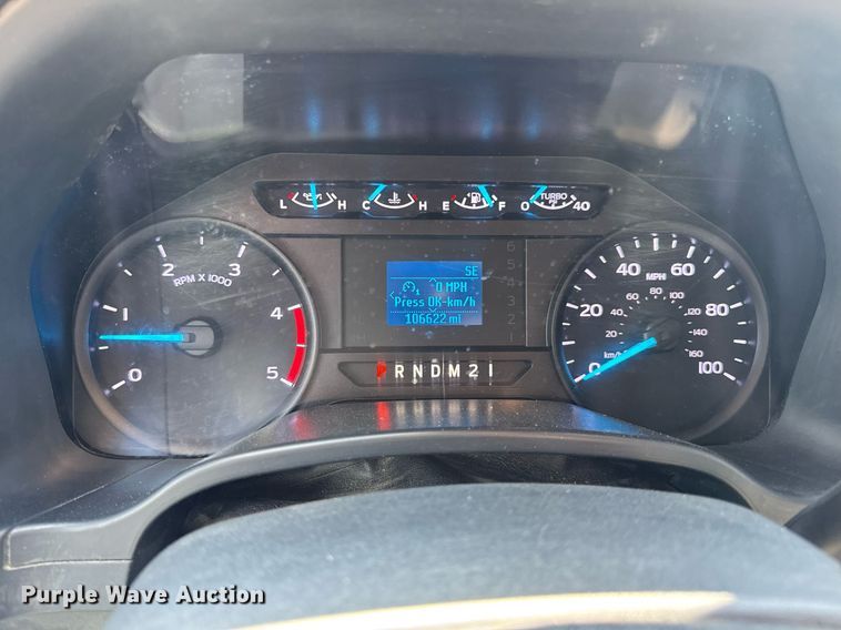 image for item EN4570 2019 Ford F350 Super Duty XL SuperCab flatbed pickup truck