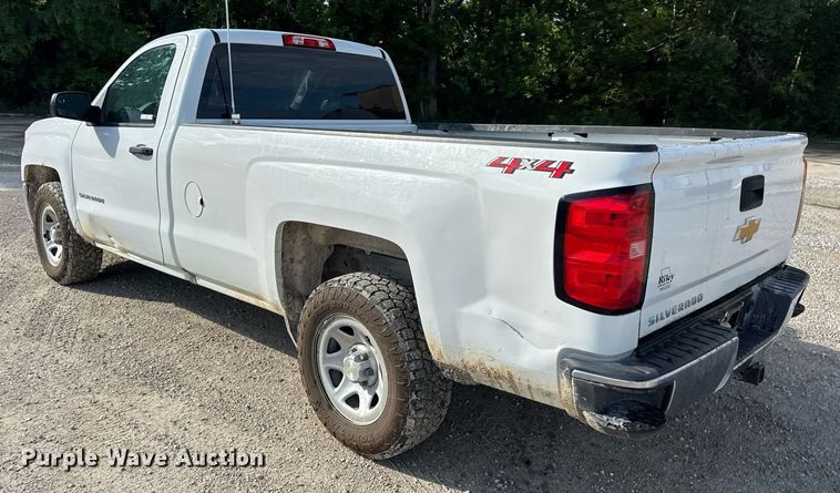 image for item EN4619 2018 Chevrolet Silverado 1500 pickup truck